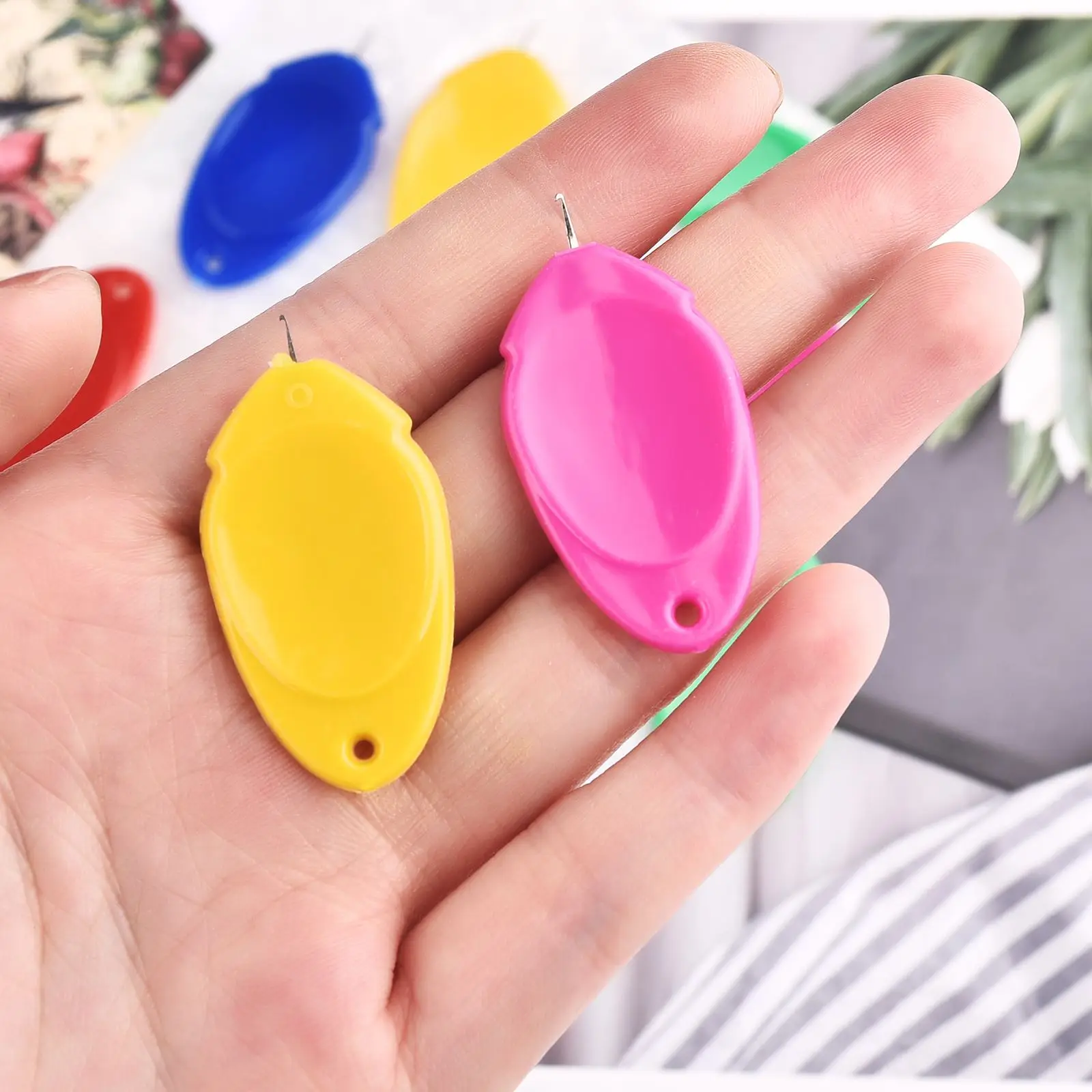 10pcs Needle Threader Elderly  - Embroidery Software 评论和价格