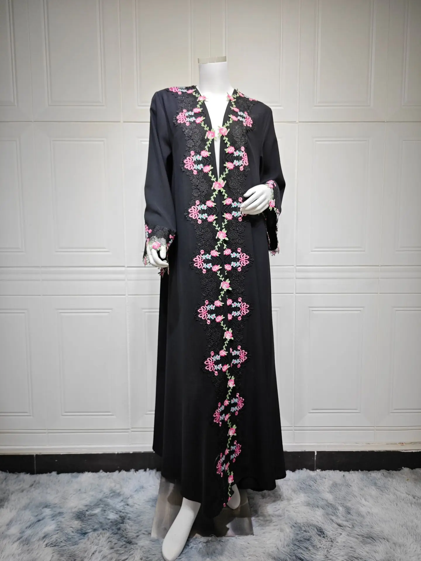Black Embroidery Kimono Jalabi - Embroidery Kebaya 评论和价格