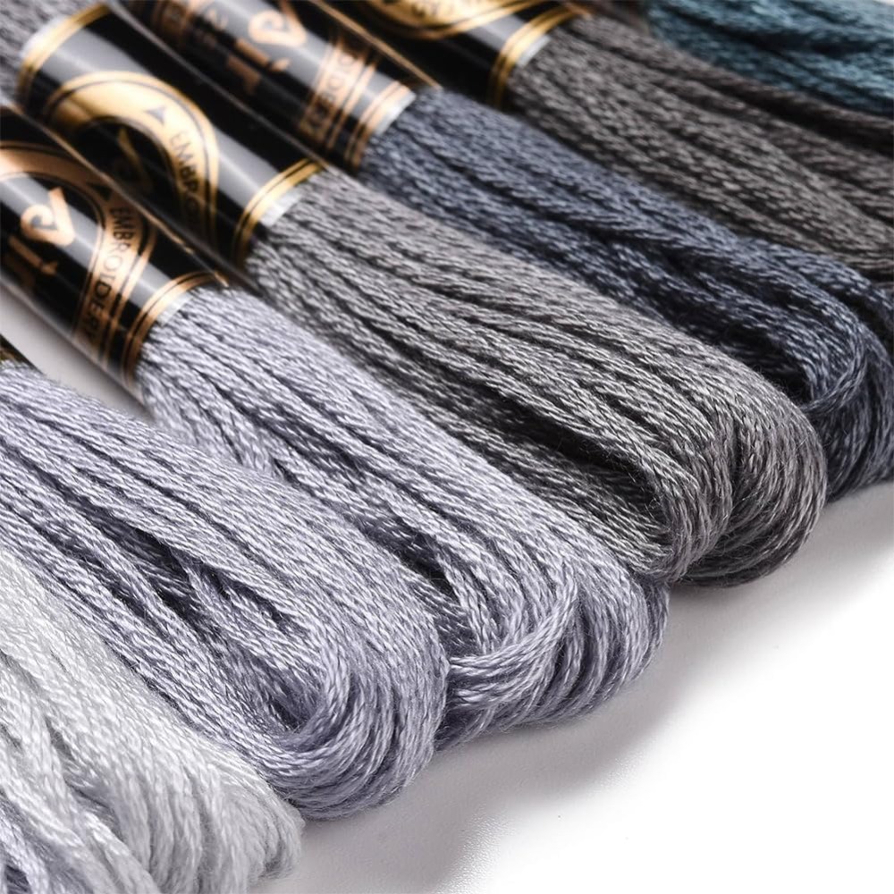 8 Skeins 70 Yards Grey Friends - Embroidery Stitches 评论和价格