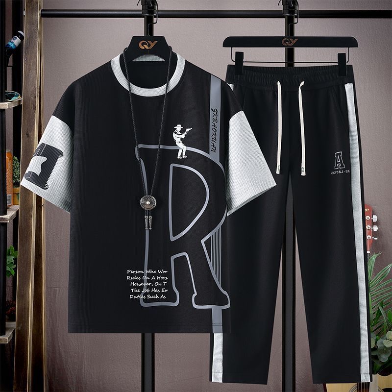 Summer Fashion Trendy Printed  - Embroidery Tshirt 评论和价格