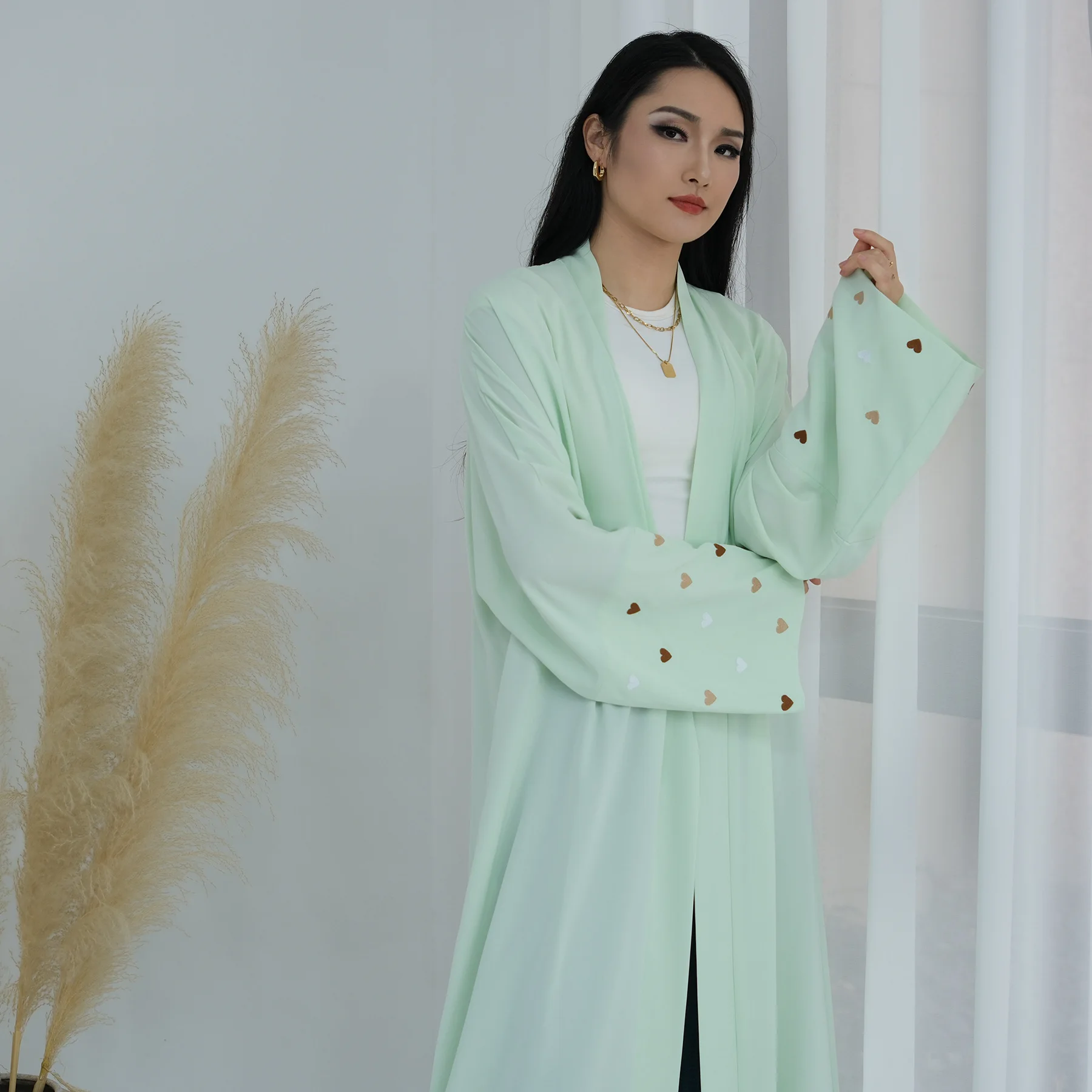 Eid Heart Embroidery Long Robe - Embroidery Kebaya 评论和价格