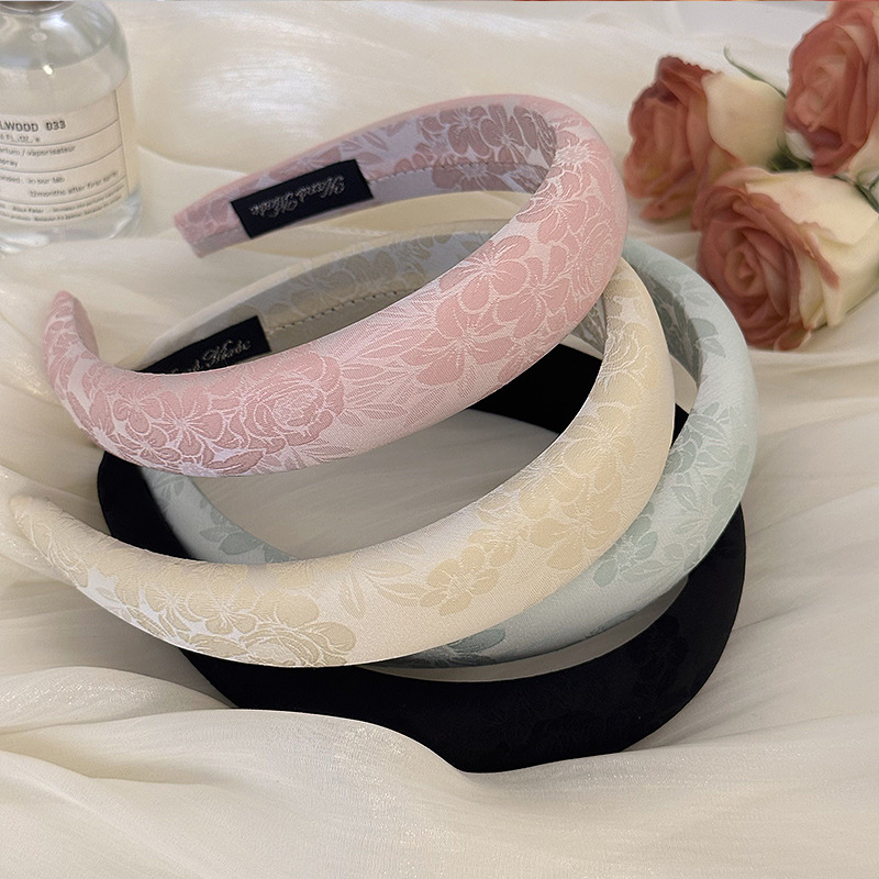 Fashion Women Embroidery Rose  - Embroidery Roses 评论和价格